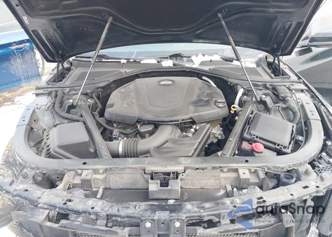 2017 Cadillac Ct6 Luxury z USA, uszkodzony, nr VIN 1G6KD5RS6HU142584